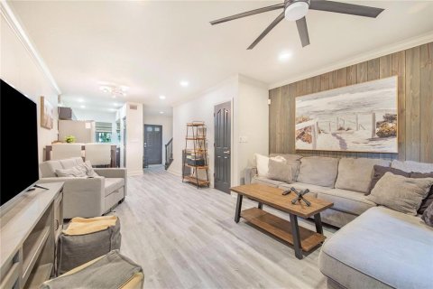 Adosado en venta en Tampa, Florida, 2 dormitorios, 94.2 m2 № 1580218 - foto 8