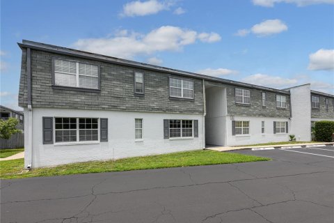 Condo in Winter Park, Florida, 2 bedrooms  № 1776726 - photo 1