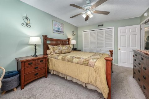 Condo in Winter Park, Florida, 2 bedrooms  № 1776726 - photo 14