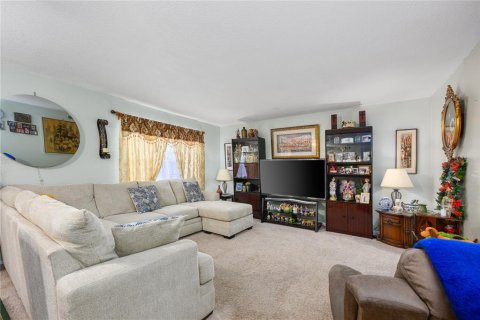 Condo in Winter Park, Florida, 2 bedrooms  № 1776726 - photo 3