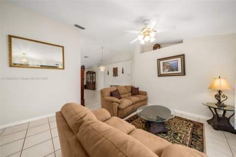 Villa ou maison à vendre à Sebring, Floride: 3 chambres, 170.85 m2 № 1921639 - photo 5