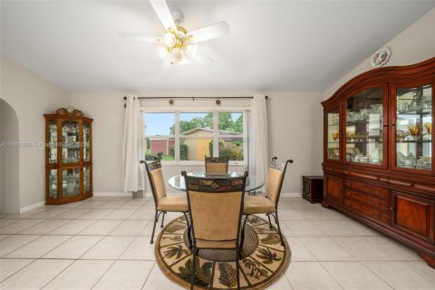 Villa ou maison à vendre à Sebring, Floride: 3 chambres, 170.85 m2 № 1921639 - photo 9