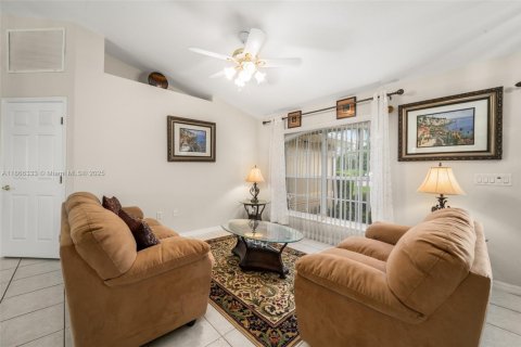 Villa ou maison à vendre à Sebring, Floride: 3 chambres, 170.85 m2 № 1921639 - photo 3