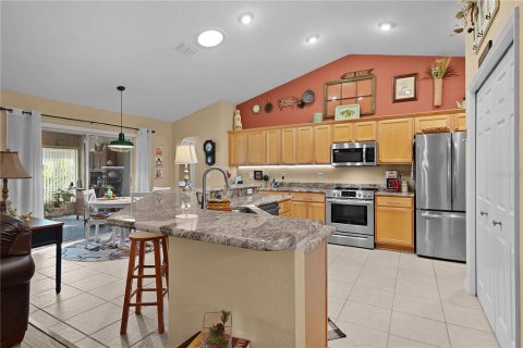 Villa ou maison à vendre à Summerfield, Floride: 3 chambres, 202.43 m2 № 1778915 - photo 8