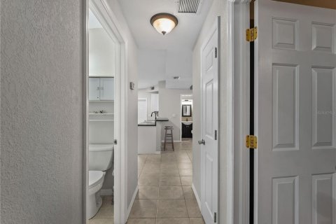 House in Port Charlotte, Florida 3 bedrooms, 110.46 sq.m. № 2223118 - photo 20