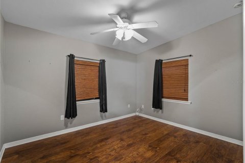 House in Port Charlotte, Florida 3 bedrooms, 110.46 sq.m. № 2223118 - photo 25