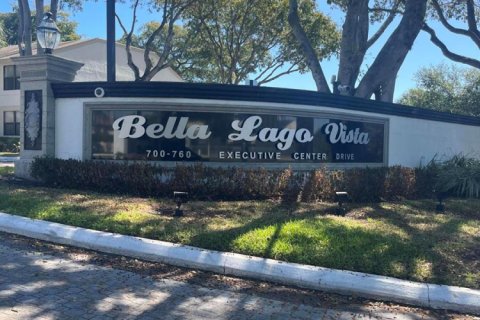 Condo à West Palm Beach, Floride, 2 chambres  № 2363432