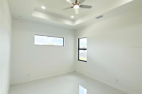 Купить виллу или дом в Кейп-Корал, Флорида 4 комнаты, 176.89м2, № 2312608 - фото 27