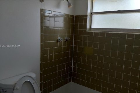 Condo in North Lauderdale, Florida, 3 bedrooms № 1942477 - photo 22