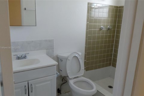 Condo in North Lauderdale, Florida, 3 bedrooms № 1942477 - photo 20
