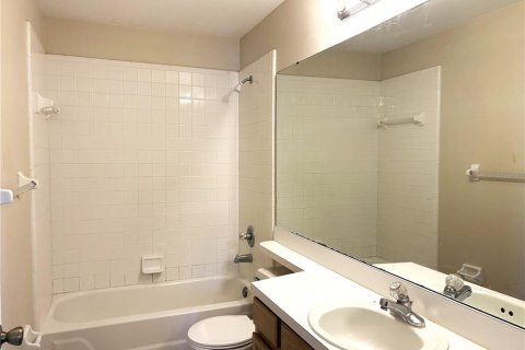 Townhouse in Orlando, Florida 3 bedrooms, 106.74 sq.m. № 1904725 - photo 13