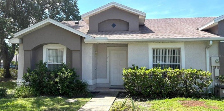 Adosado en Orlando, Florida 3 dormitorios, 106.74 m2 № 1904725