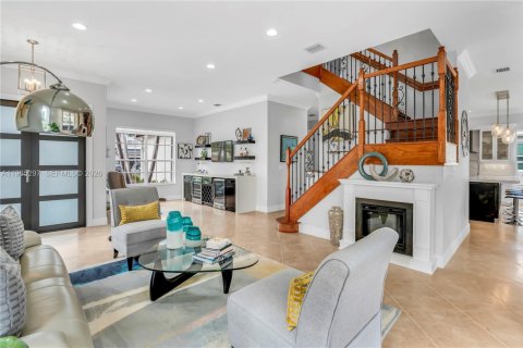 Casa en venta en Miramar, Florida, 5 dormitorios, 286.14 m2 № 2006438 - foto 13