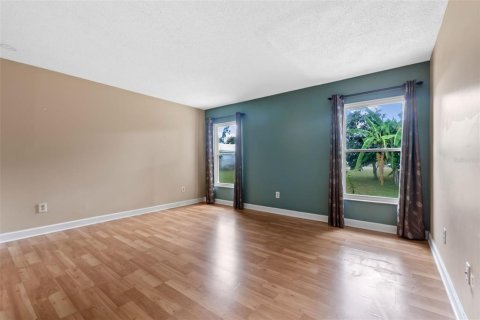 House in Orlando, Florida 3 bedrooms, 144.37 sq.m. № 1879969 - photo 20