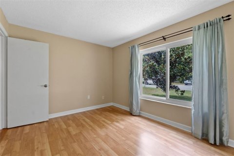 House in Orlando, Florida 3 bedrooms, 144.37 sq.m. № 1879969 - photo 16