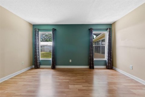 House in Orlando, Florida 3 bedrooms, 144.37 sq.m. № 1879969 - photo 23