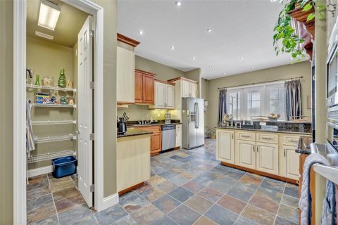Купить виллу или дом в Клермон, Флорида 11 комнат, 347.27м2, № 1657251 - фото 16