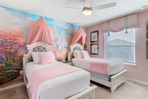 House in Davenport, Florida 8 bedrooms, 373.93 sq.m. № 2111294 - photo 22