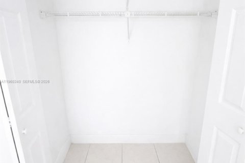 Copropriété à vendre à Hialeah, Floride: 2 chambres, 69.68 m2 № 2023599 - photo 18