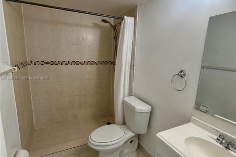 Copropriété à vendre à Hialeah, Floride: 2 chambres, 69.68 m2 № 2023599 - photo 16