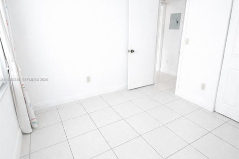 Copropriété à vendre à Hialeah, Floride: 2 chambres, 69.68 m2 № 2023599 - photo 17