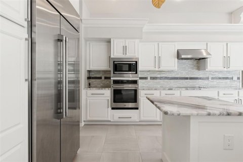 Casa en venta en Spring Hill, Florida, 5 dormitorios, 324.51 m2 № 2198463 - foto 21