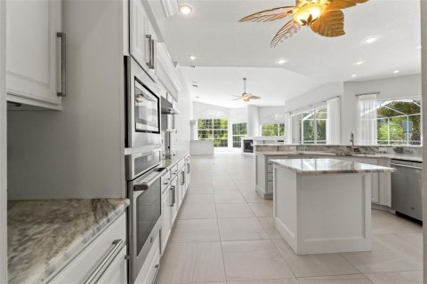 Casa en venta en Spring Hill, Florida, 5 dormitorios, 324.51 m2 № 2198463 - foto 23