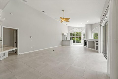 Casa en venta en Spring Hill, Florida, 5 dormitorios, 324.51 m2 № 2198463 - foto 26