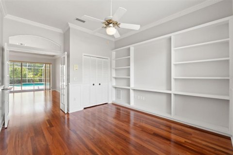 Casa en venta en Spring Hill, Florida, 5 dormitorios, 324.51 m2 № 2198463 - foto 17
