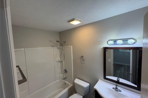 Copropriété à louer à Tavares, Floride: 3 chambres, 105.91 m2 № 1866712 - photo 9