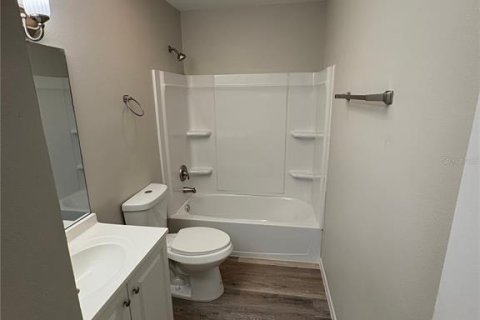 Copropriété à louer à Tavares, Floride: 3 chambres, 105.91 m2 № 1866712 - photo 10