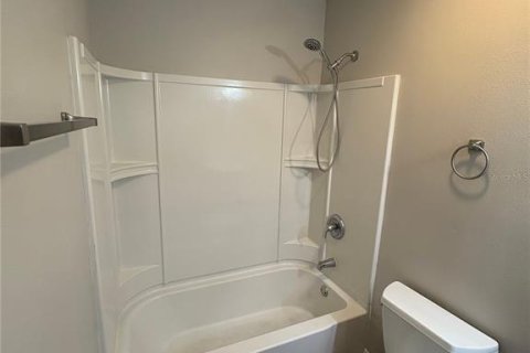 Copropriété à louer à Tavares, Floride: 3 chambres, 105.91 m2 № 1866712 - photo 8