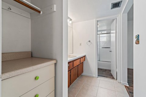 Copropriété à louer à Palm Beach Gardens, Floride: 2 chambres, 107.95 m2 № 2187434 - photo 23
