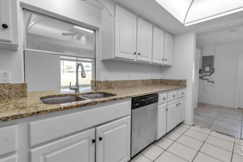 Casa en alquiler en Port Charlotte, Florida, 3 dormitorios, 138.05 m2 № 1801741 - foto 13