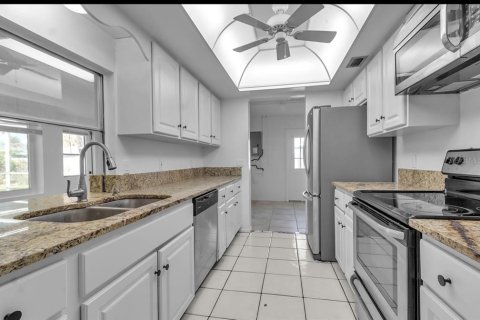Casa en alquiler en Port Charlotte, Florida, 3 dormitorios, 138.05 m2 № 1801741 - foto 12
