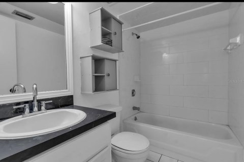 Casa en alquiler en Port Charlotte, Florida, 3 dormitorios, 138.05 m2 № 1801741 - foto 27