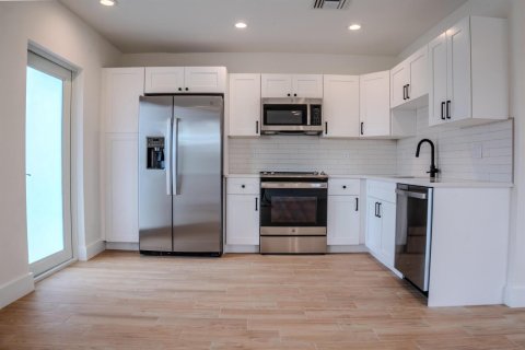 Appartement à Delray Beach, Floride 2 chambres, 65.03 m2 № 2240750
