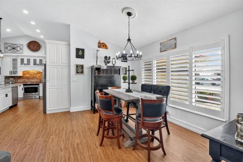 House in Boynton Beach, Florida 3 bedrooms, 211.72 sq.m. № 1922640 - photo 22