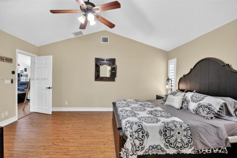 House in Boynton Beach, Florida 3 bedrooms, 211.72 sq.m. № 1922640 - photo 29