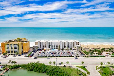 Condominio en alquiler en Indian Shores, Florida, 2 dormitorios, 91.97 m2 № 1670824 - foto 2
