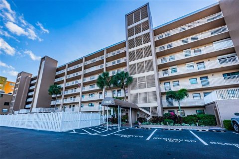 Condominio en alquiler en Indian Shores, Florida, 2 dormitorios, 91.97 m2 № 1670824 - foto 4