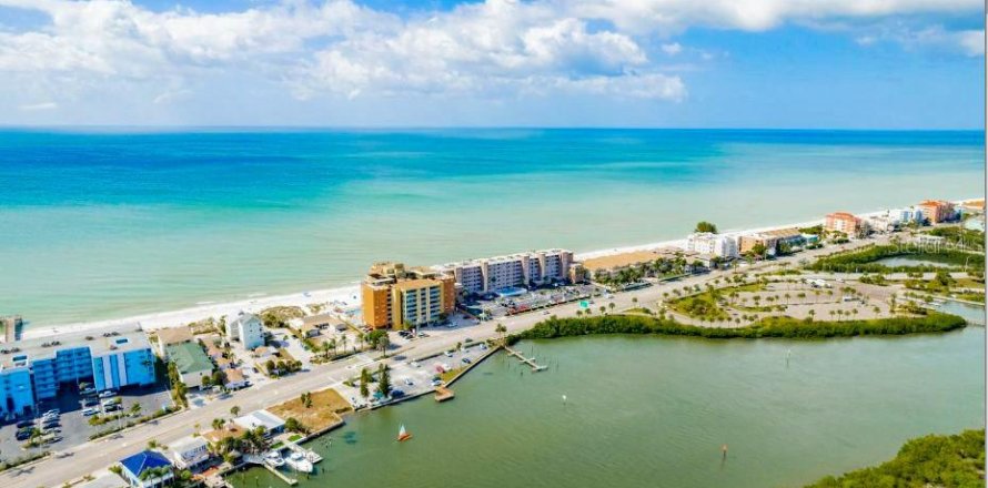 Condominio en Indian Shores, Florida, 2 dormitorios № 1670824