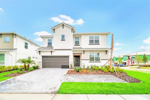 House in Kissimmee, Florida 12 bedrooms, 442.4 sq.m. № 1552945 - photo 1