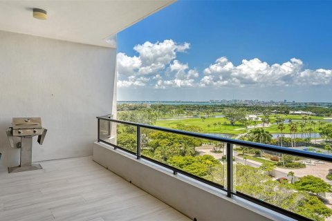 Купить кондоминиум в Лонгбоут-Ки, Флорида 8 комнат, 239.69м2, № 2166247 - фото 16