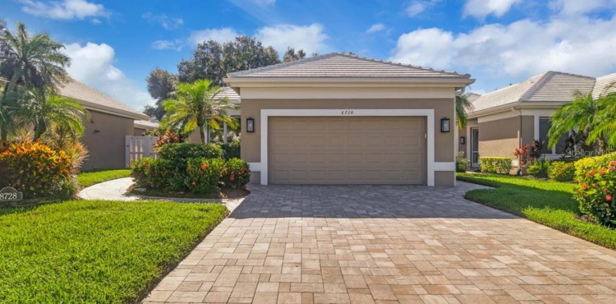 Casa en Bradenton, Florida 3 dormitorios, 176.42 m2 № 1722864