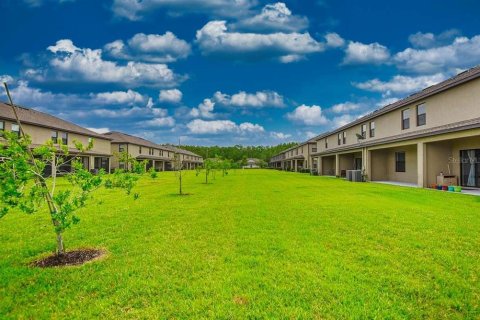 Touwnhouse à vendre à Land O' Lakes, Floride: 3 chambres, 148.74 m2 № 2407004 - photo 23