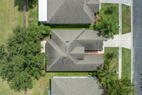 House in Kissimmee, Florida 3 bedrooms, 166.85 sq.m. № 1725353 - photo 21