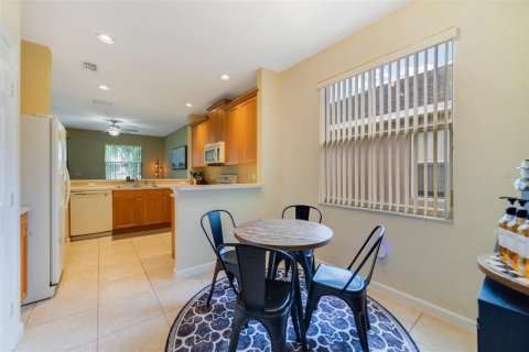 House in Kissimmee, Florida 3 bedrooms, 166.85 sq.m. № 1725353 - photo 7