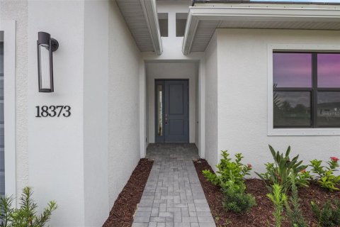 Casa en venta en Lakewood Ranch, Florida, 2 dormitorios, 169.73 m2 № 2391209 - foto 3