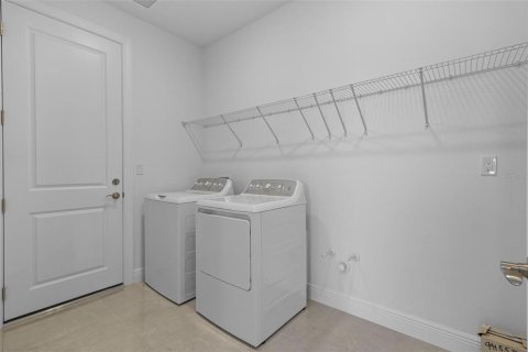 Casa en venta en Lakewood Ranch, Florida, 2 dormitorios, 169.73 m2 № 2391209 - foto 27